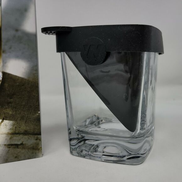 New Corkcicle Whiskey Wedge Square Cocktail Glass Ice Wedge for Bourbon & Water - Picture 10 of 12